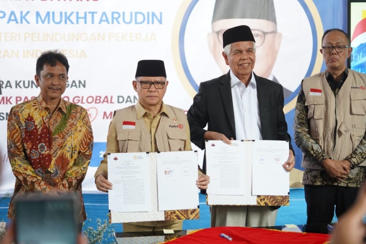 Menteri Mukhtarudin Resmikan PasimGo Migran Center Sukabumi