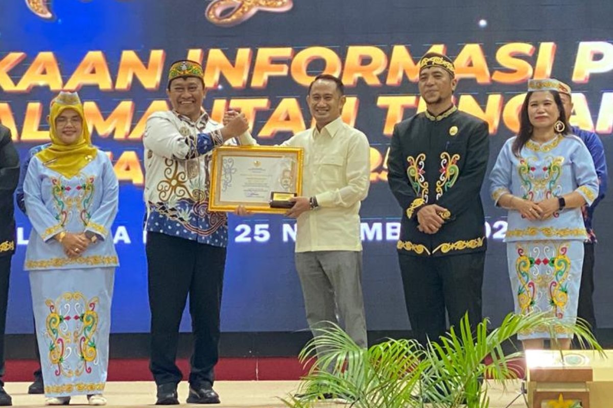 Pemerintah Kota Palangka Raya Pertahankan Predikat Informatif dengan Skor Tertinggi di Kalteng