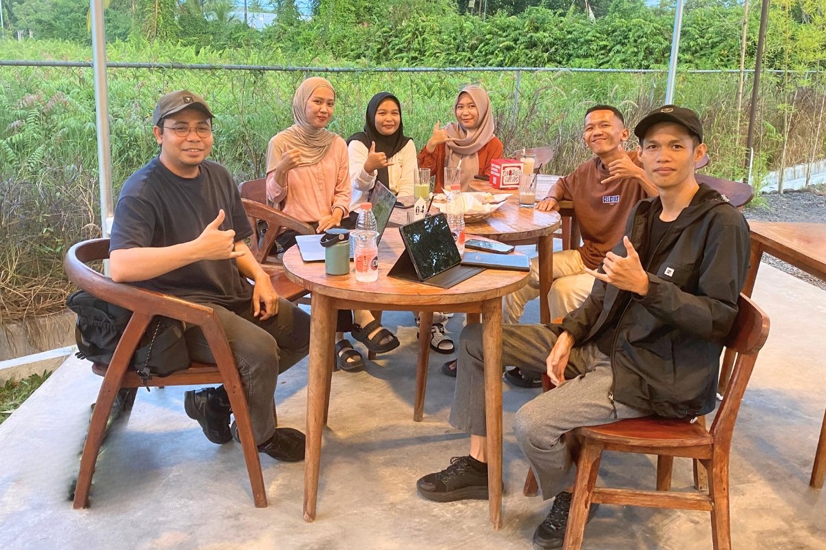 aktivitas media online perspektifspace, bertemu dengan pengurus HMPS KPI UIN Palangka Raya