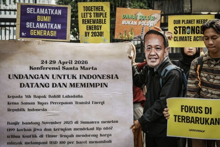 Hari Bumi 2026, Koalisi Sipil Desak Indonesia Pimpin Transisi Energi Berkeadilan