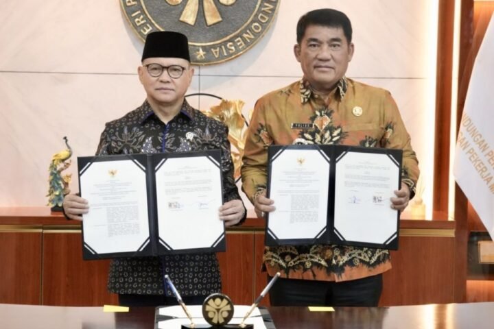 Menteri Mukhtarudin dan Gubernur Sulut Teken MoU