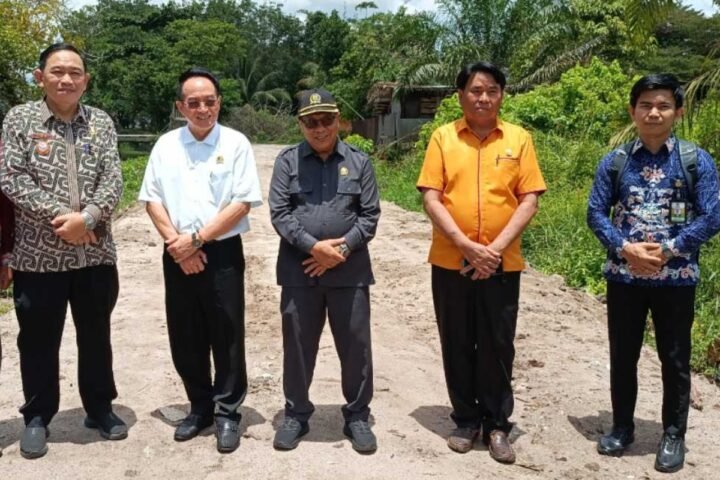 subandi, ketua dprd kota palangka raya