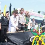 Gubernur Agustiar Mulai Bangun Huma Betang | Edy Pratowo
