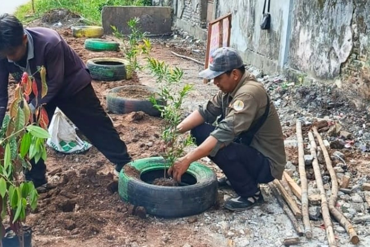 TPS Jalan Lawu di tata |