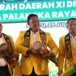 membuka |