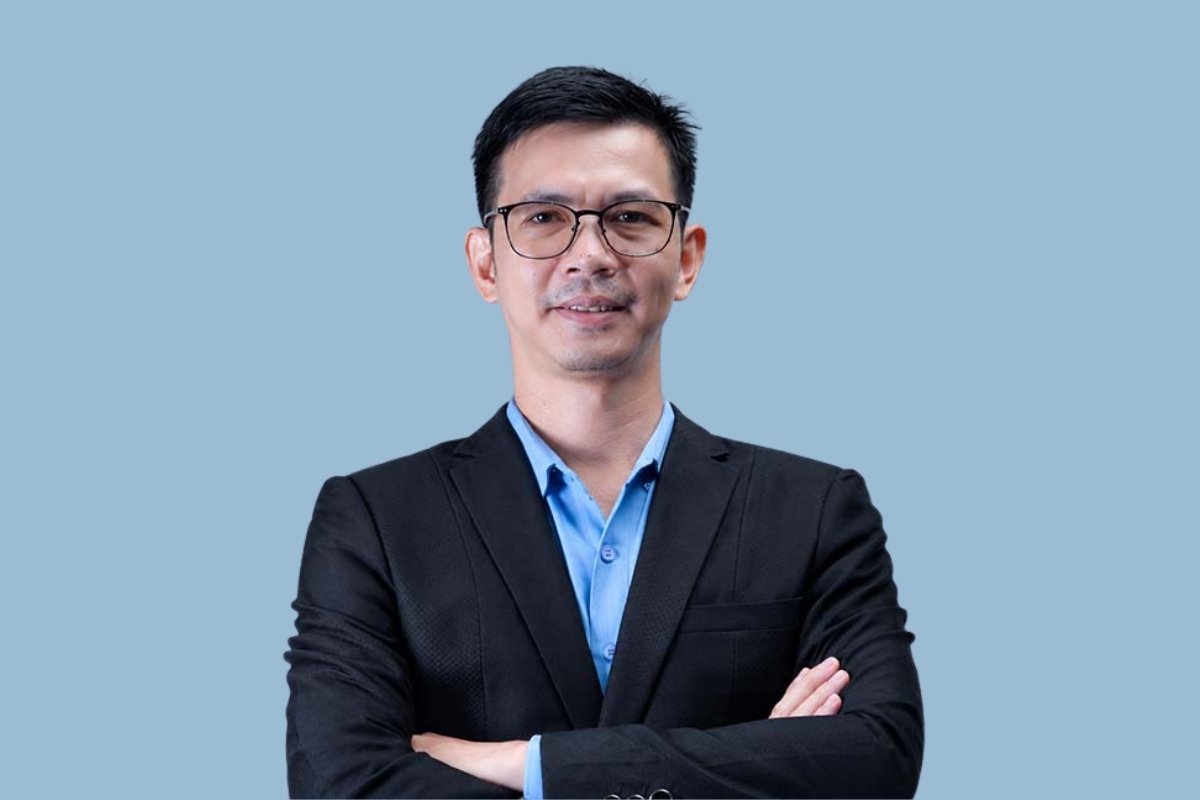 Kalbar Butuh Hujan Vinsensius S.Fil . M.M |