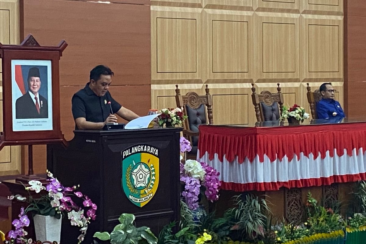 sumadi Fraksi Golkar DPRD Palangka Raya |